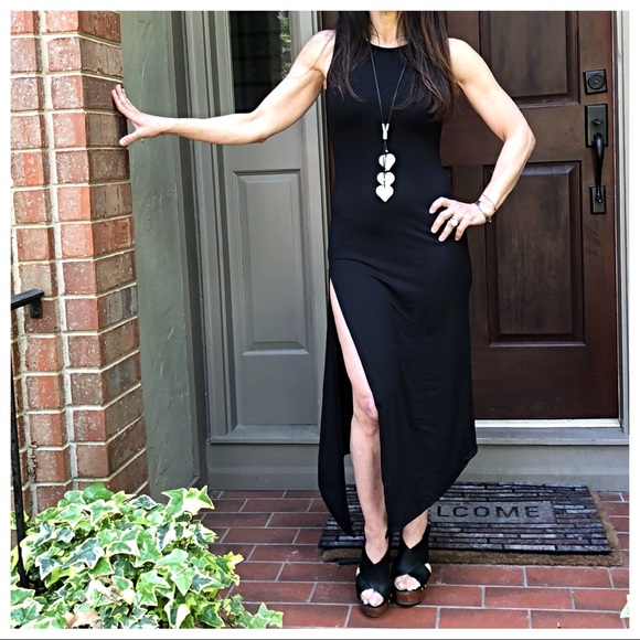 ✨LAST ONE✨Stunning high slit dress - Picture 5 of 6